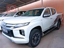 میتسوبیشی L200
